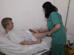 Sucer une bite, Britannique, Couple, Éjaculation interne, Médecin, Mature, Chatte, Pute