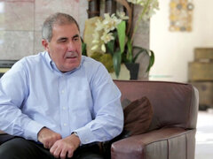 Американки, Жопа, Брюнетки, Рогоносцы, Семяизвержение, Мужья, Поцелуи, Натуральные сиськи