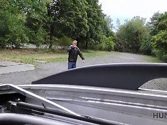 Blond, Auto, Man die toekijkt, Vies, Europees, Geld, Kut duiken, Geschoren