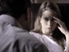 Sucer une bite, Attrapée, Tir de sperme, Domination, Première fois, Public, Adolescente, Mouillée