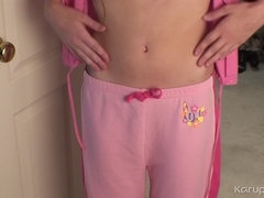 Amateur, Brunette brune, Culottes ou slips, Rasée, Solo