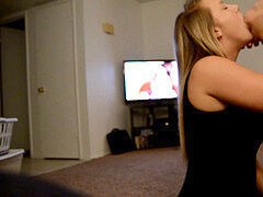 デカチン, フェラチオ, カップル, 顔射, なめる, ティーン