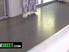 Supportive Stepmom Teaches Her Inexperienced Boy A Lesson How To Satisfy His Sexy Girlfriend