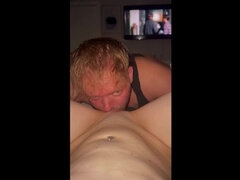 Enthousiasteling, Grote lul, Pijpbeurt, Universiteit, Sperma in gezicht, Natuurlijke tieten, Strak, Tieten likken