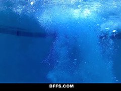 Красотки, Большие сиськи, Блондинки, Пальцем, Лесбиянка, Лизание, Киски, Лизание жопы