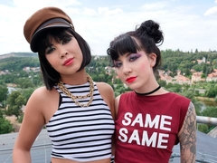 Cul, Grosse bite, Sucer une bite, Branlette thaïlandaise, Interracial, Rasée, Adolescente, Nénés