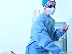 Dominacion femenina, Fetiche, Látex