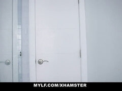 Salle de bains, Sucer une bite, Brunette brune, Hd, Instruction, Chatte, Fils, Belle mère