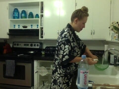 Kont, Grote mammen, Keuken, Moeder die ik wil neuken, Zwanger, Alleen, Tietenklus, Vrouw