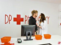 Pharmacist MILF helps young guy