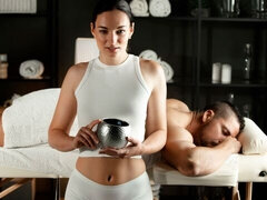 Grote kont, Pijpbeurt, Bruinharig, Lul, Handbeurt, Masseren, Moeder die ik wil neuken, Tieten likken