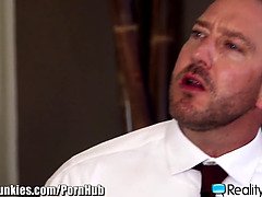 Anal, Gros seins, Blonde, Tir de sperme, Mère que j'aimerais baiser, Monstre, Plan cul à trois, Nénés