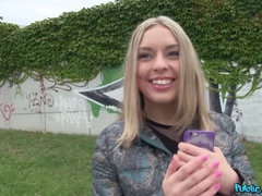 Leie, Arsch, Süss, Hundestellung, Handjob, Masturbation, Im freien, Öffentlich