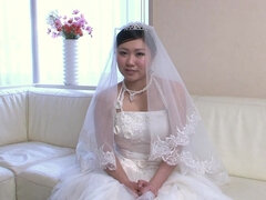 美人, フェラチオ, 茶髪の, ドレス, 手コキする, 日本人, ヤリマン, 結婚式