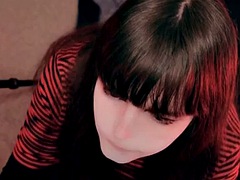 Annie giving a blowjob