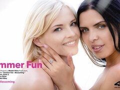 指いじり, キス, なめる, 下着, オナニー, アウトドア, ストリッピング, オッパイの