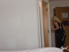 Grosse titten, Pummelig, Oma, Masturbation, Reif, Milf, Muschi, Flotter dreier