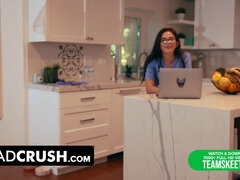 18 jaar, Pijpbeurt, Schattig, Hd, Likken, Verpleegster, Kut duiken, Tiener