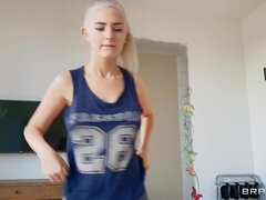 Blonde Yoga Girl Perfect Ass - POV Blowjob and amateur hardcore