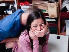 Grosser schwanz, Blasen, Kehlenfick, Hardcore, Büro, Realität, Jungendliche (18+), Titten