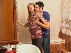 Amateur, Blowjob, Cumshot, Stepmom