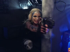 ブロンド, フェラチオ, 巨乳な, カップル, イマラチオ, 淫乱熟女