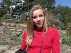 Grote mammen, Pijpbeurt, Universiteit, Sperma in gezicht, Duits, Hardcore, Natuurlijke tieten, Tieten likken