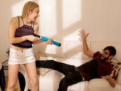 Спальня, Большой член, Минет, Собачьи, Натуральные сиськи, Тощие, Молоденькие, Сиськи