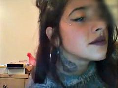 Gros cul, Brunette brune, Compilation, Gode, Mère que j'aimerais baiser, Solo, Nénés, Jouets