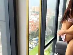 Hochschule, Hundestellung, Hd, Latina, Orgasmus, Pov, Schreiend, Socken