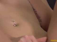 Amateur, Sucer une bite, Branlette thaïlandaise, Masturbation, Bureau, Pov, Chatte, Maigrichonne