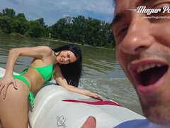 За кадром, Блондинки, Хд, На природе, Крошечные, На публике, Русские, Сиськи