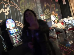 Amateur, Salle de bains, Brunette brune, Petite amie, Chatte, Maigrichonne, Chaussettes, Nénés