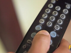 Grosser arsch, Schwarz, Blasen, Braunhaarige, Europäisch, Frau frau mann, Lecken, Tätowierung