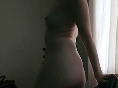 En gros plan de très près, Gode, Masturbation, Chatte, Rousse roux, Se déshabiller, Allumeuse, Jouets