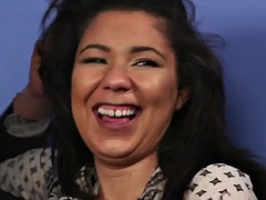 Anal, Nana, Gros seins, Sucer une bite, Brunette brune, Première fois, Adolescente, Nénés