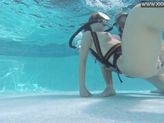 Morena, Hd, Desnudo, Piscina, Público, Adolescente, Tetas, Bajo el agua