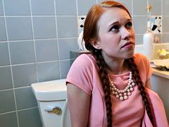 美女, フェラチオ, 赤毛, ティーン, トイレ