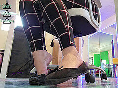 Belle grosse femme bgf, Rondelette, Pieds