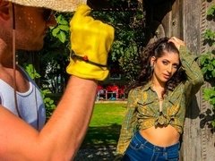 デカ尻, フェラチオ, 茶髪の, 捕まる, バック, 手コキする, 剃毛, のぞき