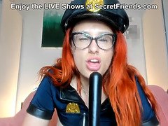 Grosser arsch, Pummelig, Dildo, Fetisch, Orgasmus, Polizei, Rotschopf, Titten