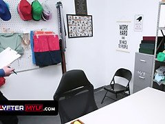 Grosser schwanz, Grosse titten, Blondine, Geile alte tussi, Handjob, Reif, Milf, Schreiend