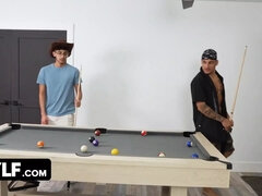 Gros cul, Sucer une bite, Gorge profonde, Femelle, Branlette thaïlandaise, Mère que j'aimerais baiser, Argent, Orgasme