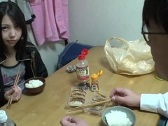 Asiatique, Sucer une bite, Éjaculation interne, Hd, Japonaise, Réalité, Adolescente, Nénés