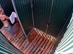 Amateur, Rubia, Checa, Madres para coger, Al aire libre, Realidad, Ducha, Voyeur