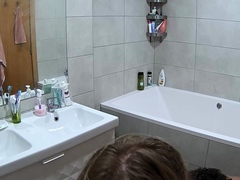 Leie, In den arsch, Braunhaarige, Hundestellung, Dusche, Jungendliche (18+), Titten