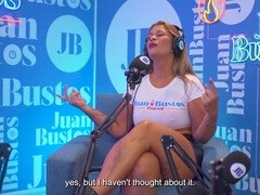 Pijpbeurt, Moeder die ik wil neuken, Roodharige vrouw, Schoenen, Zuigen, Speelgoed