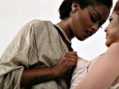 Interracial, Lesbiana, Maestra