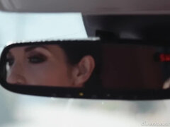 Cul, Brunette brune, Plantureuse, Léchez, Mère que j'aimerais baiser, Seins naturels, Réalité, Tatouage