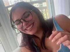 Mamada, Hija, Estilo perrito, Gafas, Natural, Tetas naturales, Pov, Coño